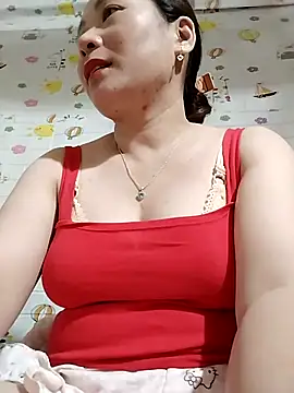 ManaMi-Amii online show from April 2026 01:14:02 PM