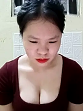 Seraphinahh online show from April 2026 03:53:01 PM