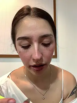 NickieCute- online show from April 2026 07:09:02 PM