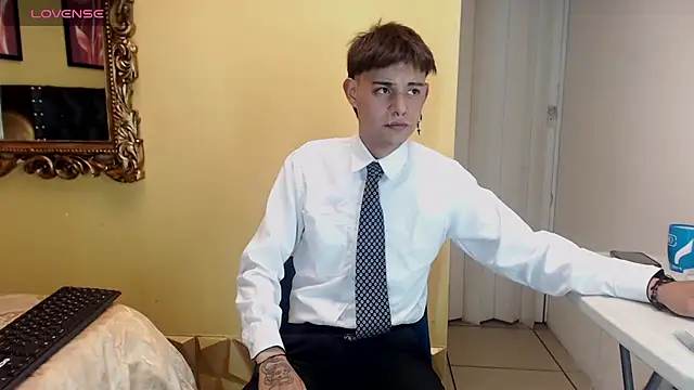 luckk  online show from May 2026 05:15:02 AM
