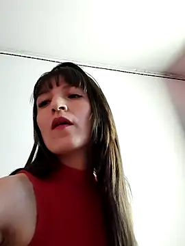 tina sussy online show from April 2026 01:35:02 PM