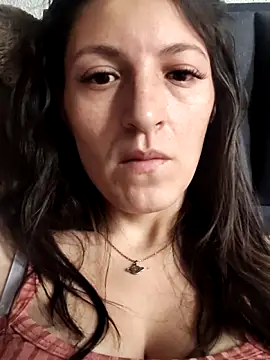 tina sussy online show from May 2026 01:05:01 PM