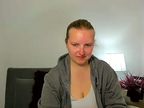 Snapshot of RoseTeacherX chatting on April 2026 05:22:02 PM RoseTeacherX online show from April 2026 05:22:02 PM