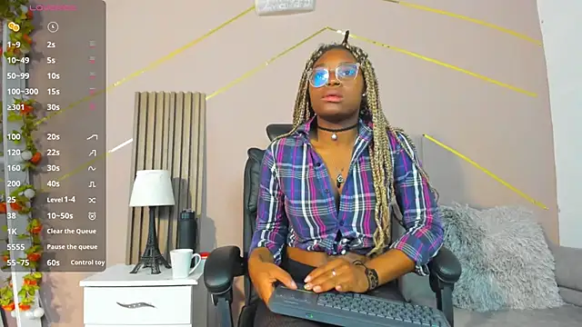 Candy Williamss online show from May 2026 07:52:02 PM