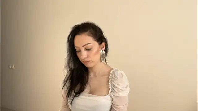 Meow Alika online show from May 2026 02:45:02 PM