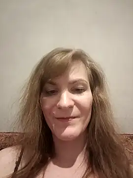 Snapshot of AnnieNet chatting on April 2026 08:21:01 PM AnnieNet online show from April 2026 08:21:01 PM