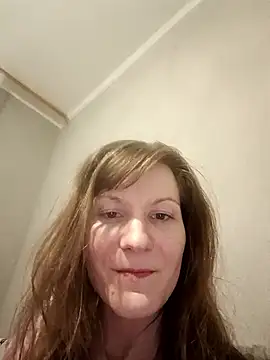 Snapshot of AnnieNet chatting on April 2026 09:08:01 PM AnnieNet online show from April 2026 09:08:01 PM