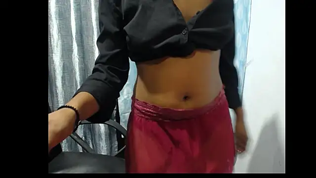 Snapshot of Sizu_ chatting on May 2026 05:37:01 AM Sizu online show from May 2026 05:37:01 AM