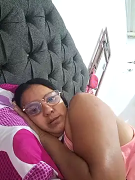 Samanta-42 online show from May 2026 02:18:01 AM
