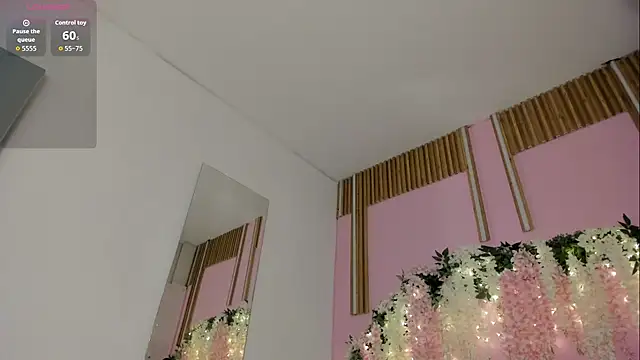 thiccylexxy  online show from May 2026 12:33:02 PM
