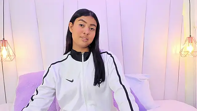 TaniaSevillano online show from May 2026 05:29:02 PM