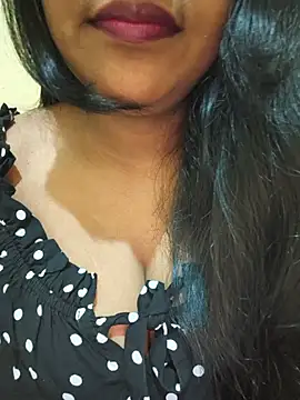 Snapshot of Newragini chatting on June 2026 06:57:02 PM Newragini online show from June 2026 06:57:02 PM