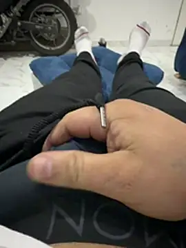 fabianvergon94 online show from May 2026 11:35:01 PM