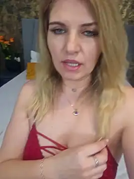 I amBianca online show from May 2026 12:43:02 PM