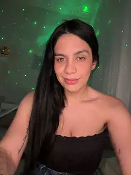 Snapshot of Marizinha9935 chatting on July 2026 11:04:02 PM Marizinha9935 online show from July 2026 11:04:02 PM
