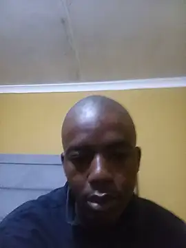 luxolo7 online show from May 2026 04:08:01 AM