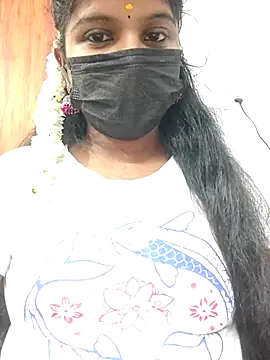 Snapshot of Tamil_Hot_Dharsha chatting on July 2026 09:18:01 AM Tamil Hot Dharsha online show from July 2026 09:18:01 AM