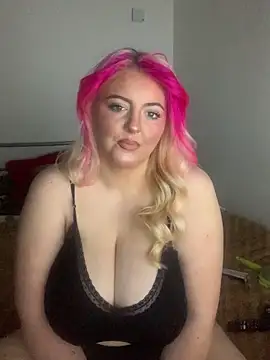 Princessnorth  online show from May 2026 09:31:02 PM