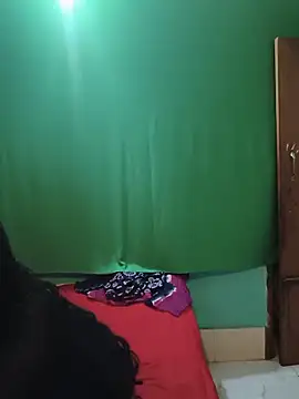 Hot Cupole online show from May 2026 03:28:01 PM