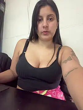 Snapshot of jimena-m chatting on July 2026 12:03:01 PM jimena-m online show from July 2026 12:03:01 PM