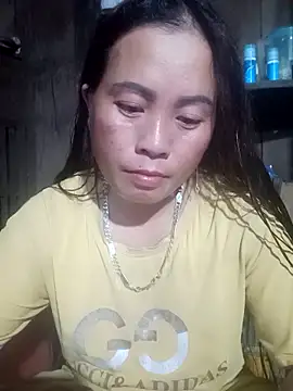 Snapshot of phuongtrinh1 chatting on May 2026 12:23:02 PM phuongtrinh1 online show from May 2026 12:23:02 PM