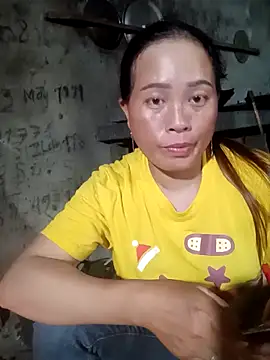 Snapshot of phuongtrinh1 chatting on June 2026 11:08:02 AM phuongtrinh1 online show from June 2026 11:08:02 AM