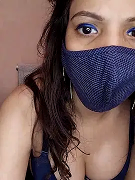 lovelyrosewifey online show from May 2026 05:16:01 AM
