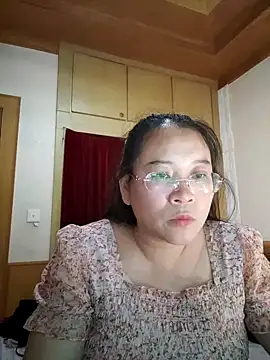 lymm78 online show from May 2026 12:34:02 PM