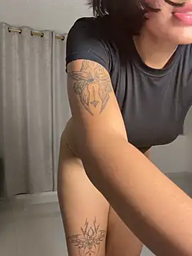 Snapshot of Prissi_rivas2 chatting on May 2026 04:41:01 AM Prissi rivas2 online show from May 2026 04:41:01 AM