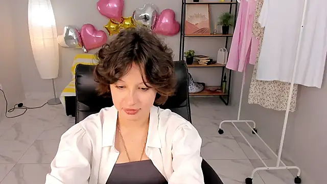 Sindel Meby online show from April 2026 11:23:01 AM