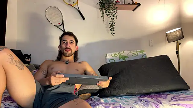 Snapshot of Aaron_wheel chatting on July 2026 02:30:01 AM Aaron wheel online show from July 2026 02:30:01 AM