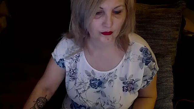 Divineblond online show from January 2025 11:03:01 PM