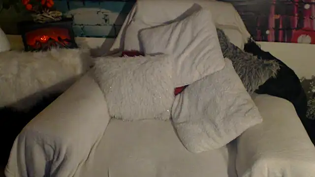 Divineblond online show from March 2025 08:20:02 PM