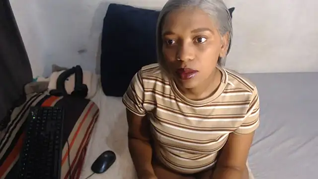 Snapshot of NawtyDiva4u chatting on June 2026 02:56:01 AM NawtyDiva4u online show from June 2026 02:56:01 AM