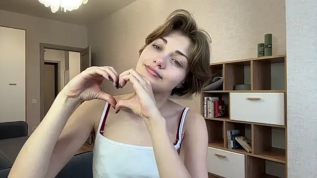 Snapshot of LinaFlamie chatting on June 2026 10:26:01 AM LinaFlamie online show from June 2026 10:26:01 AM