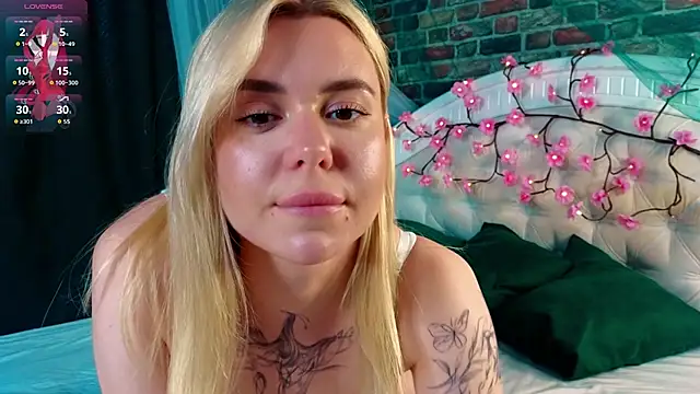 AveriRigby online show from May 2026 08:31:02 AM