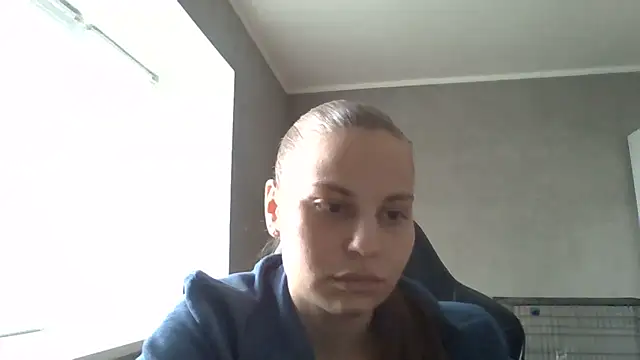  Linsyy ee  online show from May 2026 01:48:01 PM