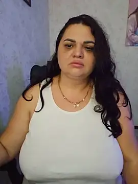 -CUTE-EVVIL- online show from May 2026 07:00:01 PM