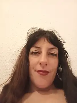 Snapshot of Valeriadolce chatting on May 2026 10:50:03 PM Valeriadolce online show from May 2026 10:50:03 PM