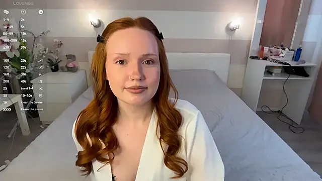 KikiBorn online show from May 2026 08:08:01 AM