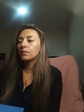 Angel Nova  online show from May 2026 11:43:01 PM
