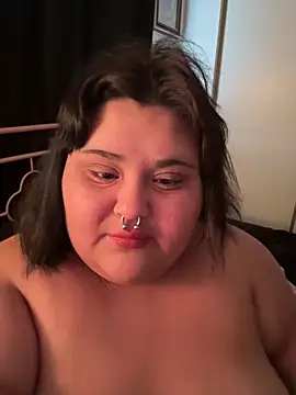 Snapshot of tattooedslut666 chatting on June 2026 01:55:02 PM tattooedslut666 online show from June 2026 01:55:02 PM