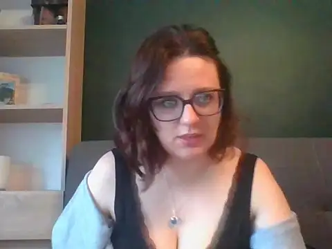 Snapshot of sensual_paris chatting on May 2026 05:37:01 AM sensual paris online show from May 2026 05:37:01 AM