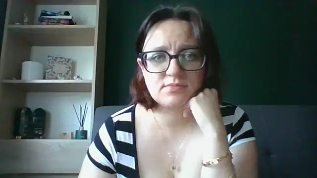 sensual paris online show from July 2026 05:25:02 AM