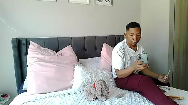 Snapshot of Matic_and_LaToyah chatting on June 2026 07:25:01 AM Matic and LaToyah online show from June 2026 07:25:01 AM