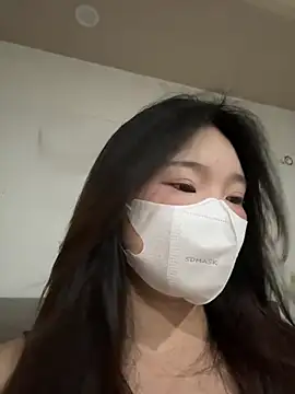 Ni Tran online show from August 2026 04:44:02 AM