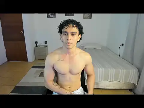 Snapshot of mateo_jack chatting on May 2026 04:25:02 PM mateo jack online show from May 2026 04:25:02 PM