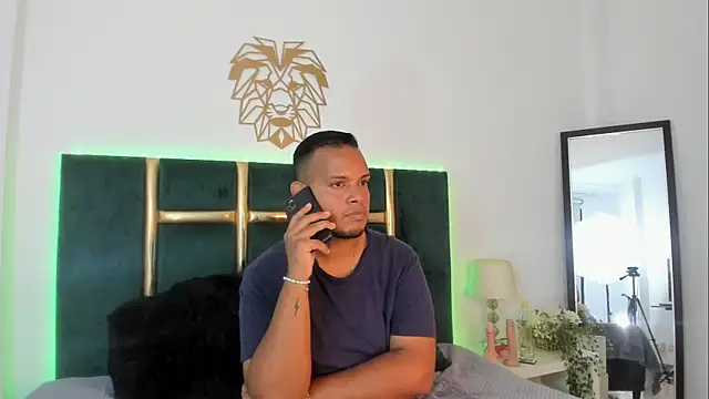 Snapshot of Jay_raze chatting on May 2026 12:24:01 PM Jay raze online show from May 2026 12:24:01 PM