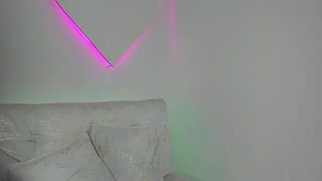 Snapshot of LiaCampbell_ chatting on May 2026 09:55:02 PM LiaCampbell online show from May 2026 09:55:02 PM