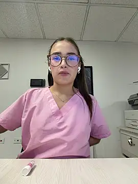 Snapshot of Sweet_Milaa1 chatting on July 2026 07:31:01 PM Sweet Milaa1 online show from July 2026 07:31:01 PM